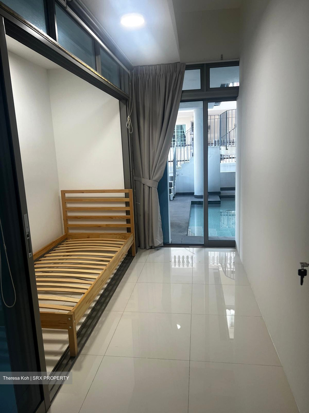 East Coast Hill (D16), Semi-Detached #563182901